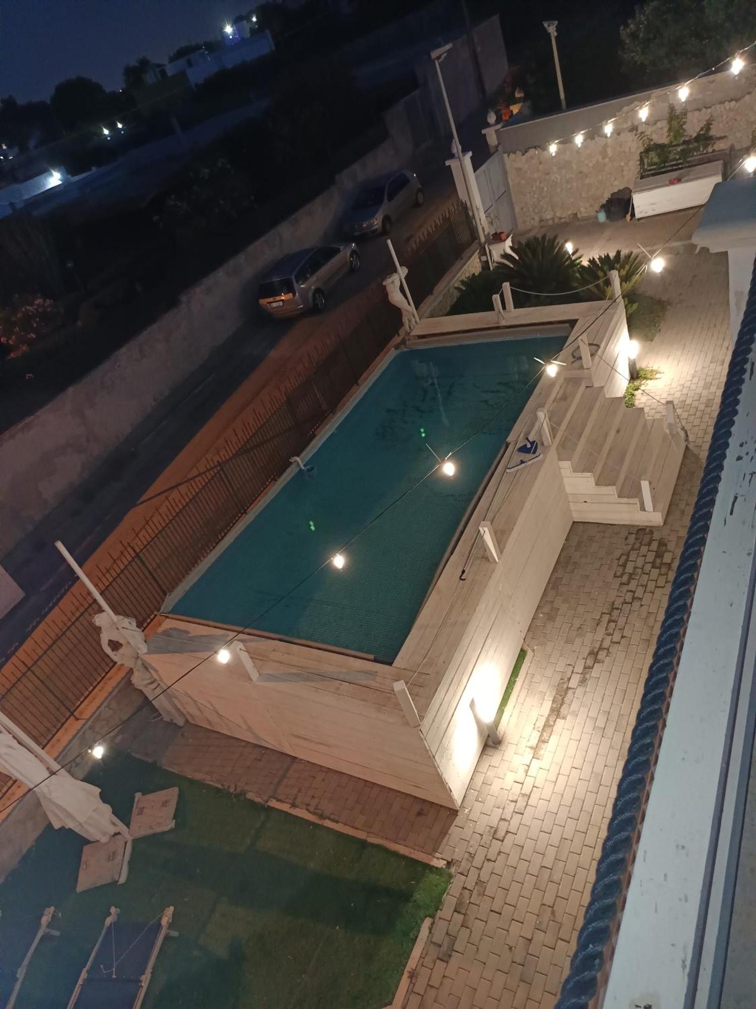 Hotel Casa Viky à Bari Extérieur photo